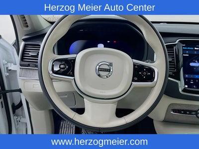 2025 Volvo XC90 B5 Plus