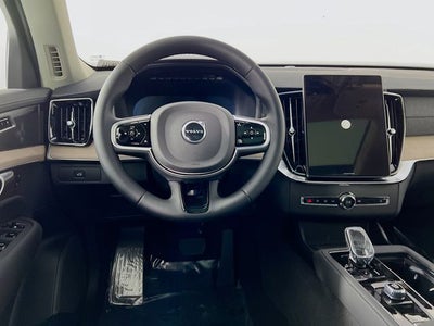 2026 Volvo XC90 B5 Plus