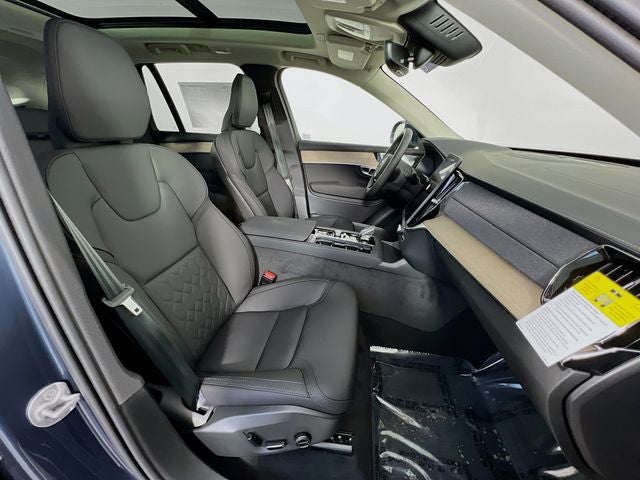 2026 Volvo XC90 B5 Plus