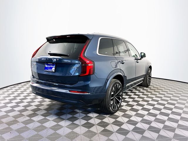 2026 Volvo XC90 B5 Plus