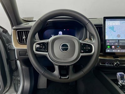 2026 Volvo XC60 B5 Plus