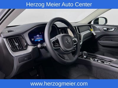 2025 Volvo XC60 B5 Plus