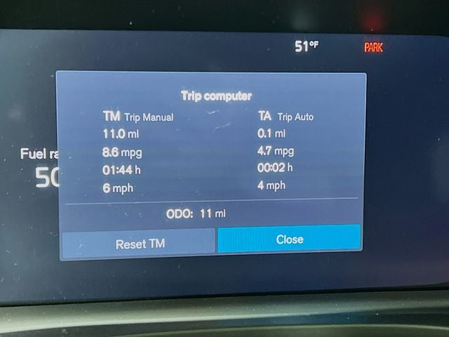 2026 Volvo XC60 B5 Ultra Black Edition