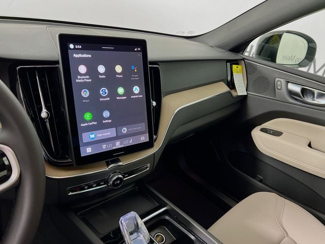 2026 Volvo XC60 B5 Core