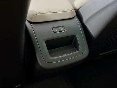 2026 Volvo XC60 B5 Core