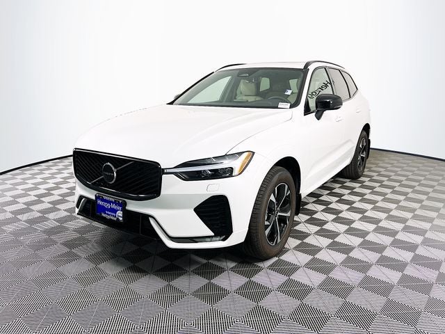 2026 Volvo XC60 B5 Core