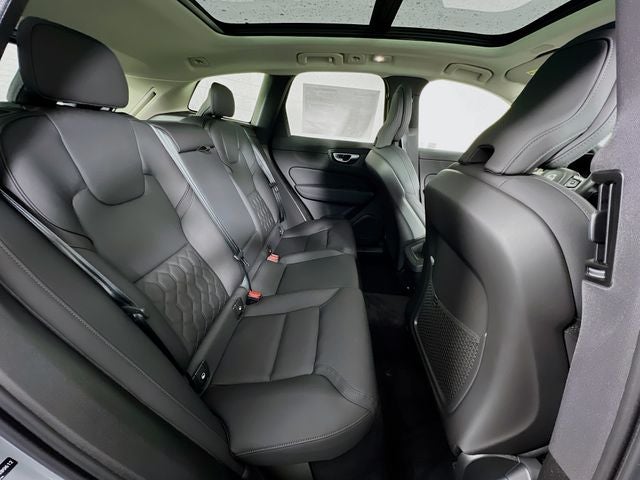 2026 Volvo XC60 B5 Core