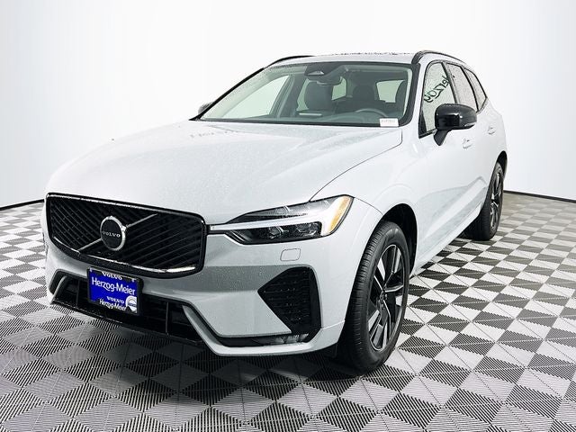 2026 Volvo XC60 B5 Core