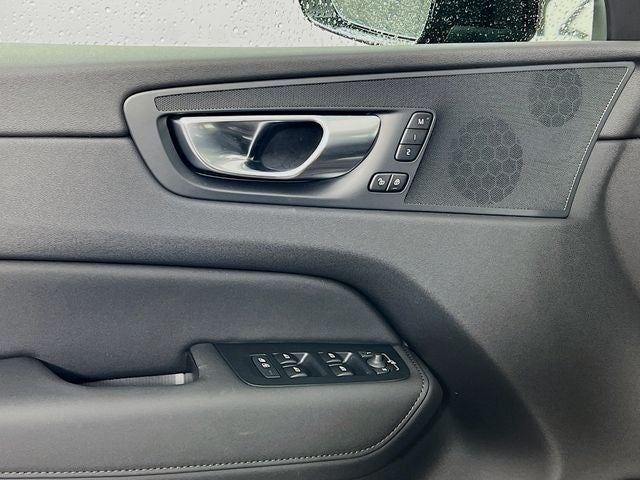 2026 Volvo XC60 B5 Core