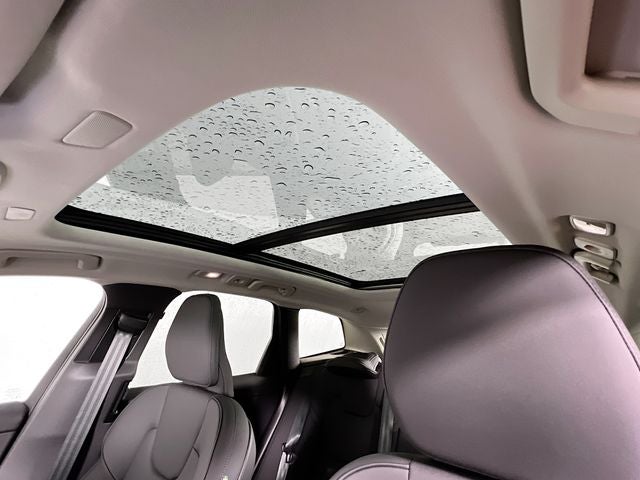 2026 Volvo XC60 B5 Core