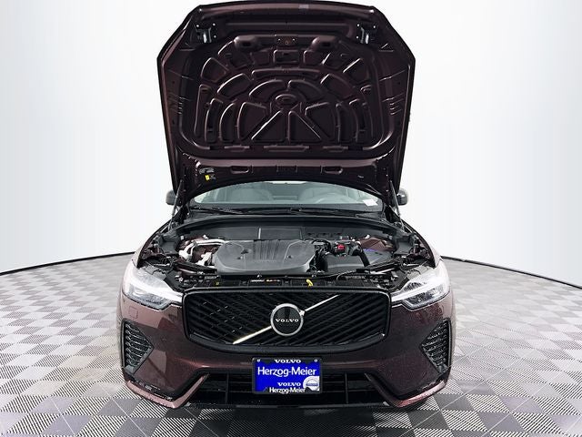 2026 Volvo XC60 B5 Core