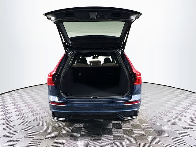 2026 Volvo XC60 B5 Core