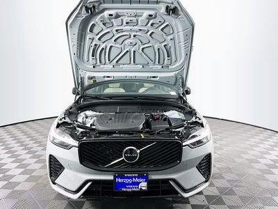2026 Volvo XC60 B5 Core