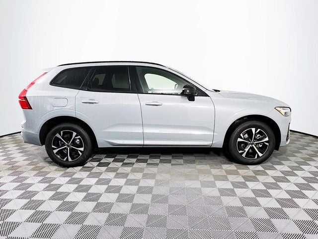 2026 Volvo XC60 B5 Core