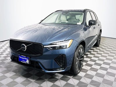 2026 Volvo XC60 B5 Ultra