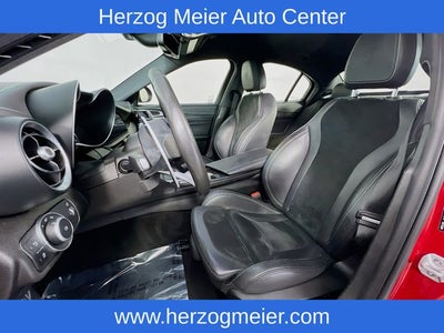 2017 Alfa Romeo Giulia Quadrifoglio