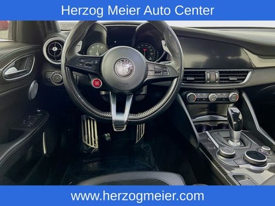 2017 Alfa Romeo Giulia Quadrifoglio