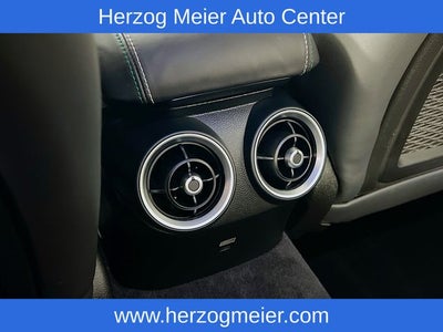 2017 Alfa Romeo Giulia Quadrifoglio