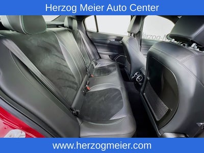 2017 Alfa Romeo Giulia Quadrifoglio