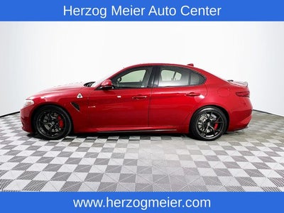 2017 Alfa Romeo Giulia Quadrifoglio