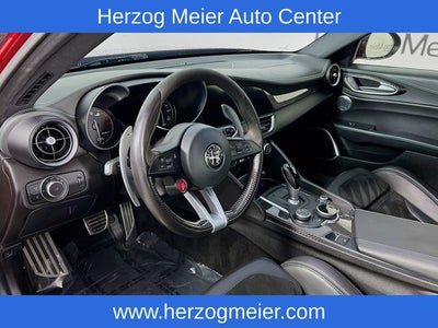 2017 Alfa Romeo Giulia Quadrifoglio