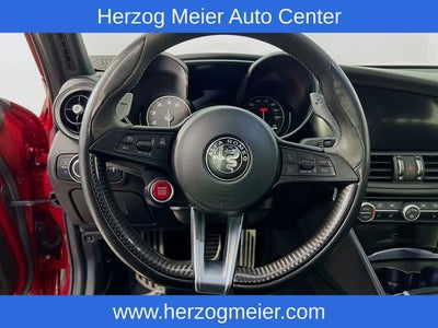 2017 Alfa Romeo Giulia Quadrifoglio